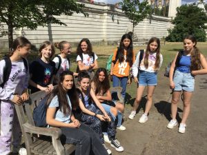 BC473FFD-F5F1-4262-8D89-6FBBEE8F82BE